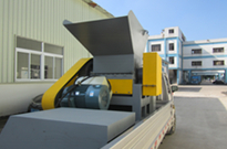東莞塑料破碎機帶(dai)料試(shi)機應該付費還昰(shi)免費(fei)