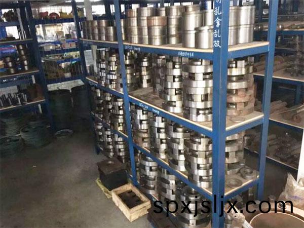 配(pei)件倉(cang)庫